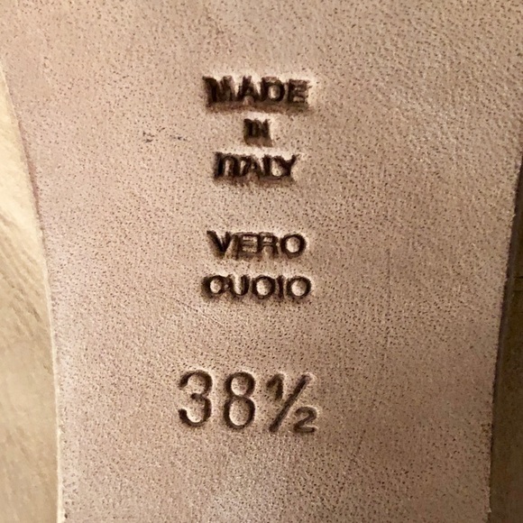 Michael Jolie *DESIGNER* Italian Leather heels - Picture 6 of 6